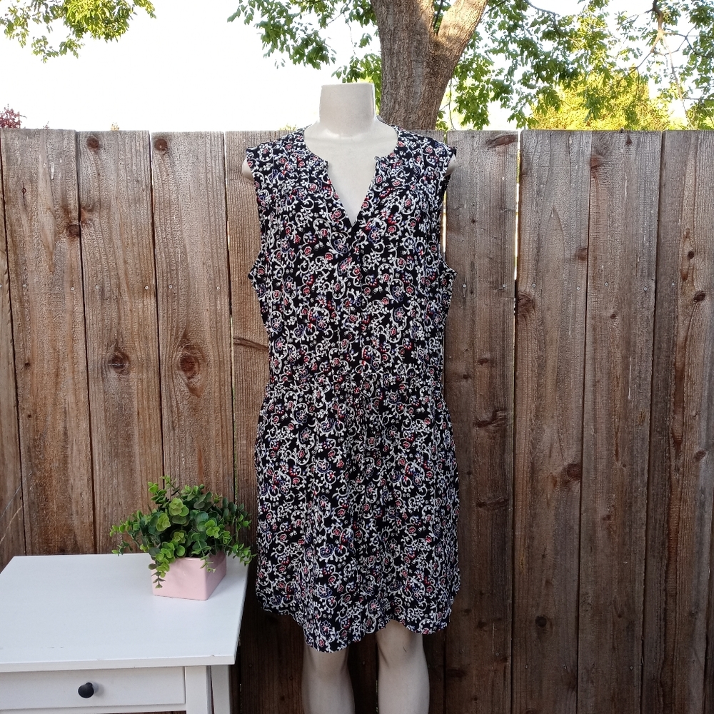 NWT Gap Floral Print Dress Size Large